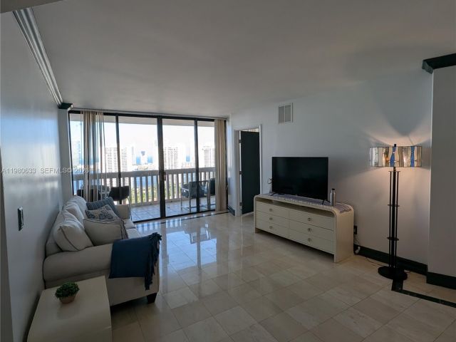 Продажа квартиры #2908 - фото 7487539