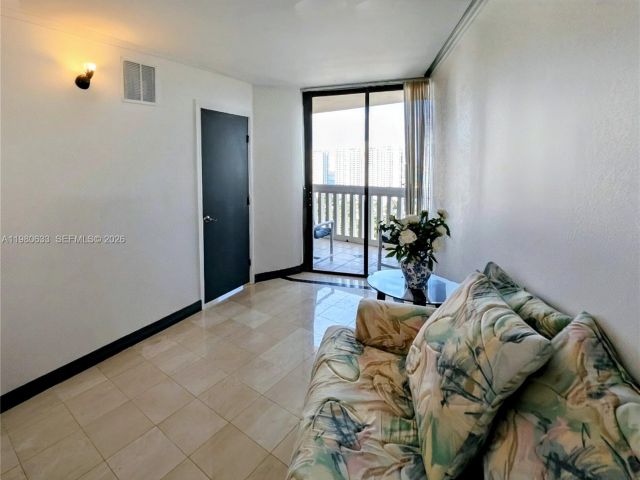 Продажа квартиры #2908 - фото 7487542