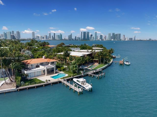 Продажа дома по адресу 821 E Dilido Dr - фото 7468371