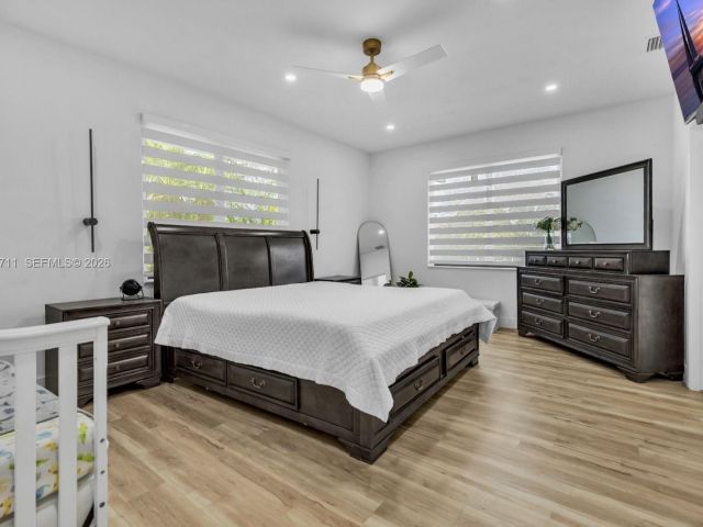 Продажа дома по адресу 21701 SW 187th Ave - фото 7525351