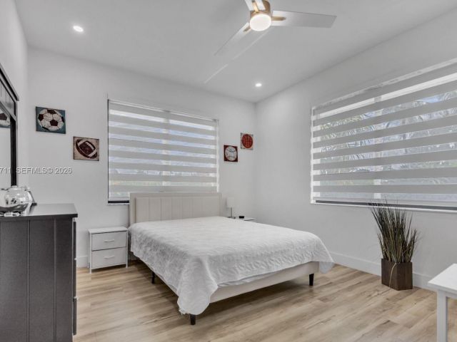 Продажа дома по адресу 21701 SW 187th Ave - фото 7525360