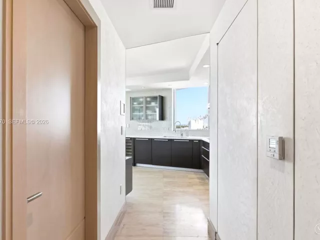 Продажа квартиры #1101 - фото 7536685