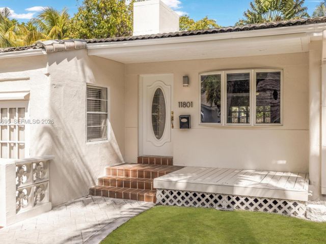 Продажа дома по адресу 11801 NE 11th Ave - фото 7483964