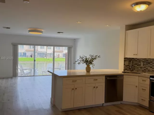 Дом в аренду по адресу 9389 Boca River Cir - фото 7452888