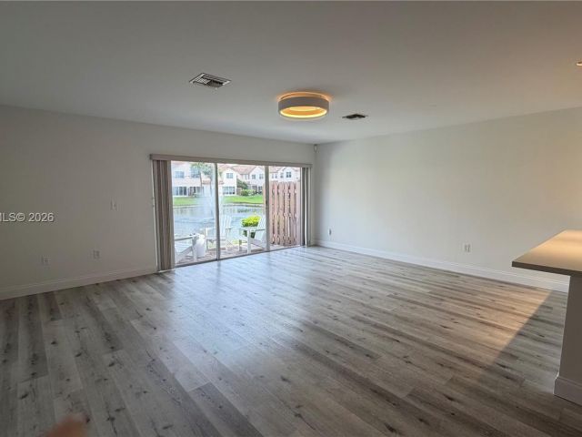 Дом в аренду по адресу 9389 Boca River Cir - фото 7452896