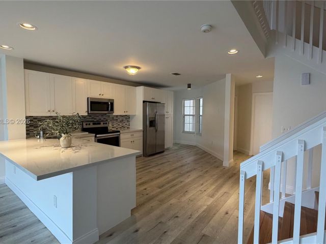 Дом в аренду по адресу 9389 Boca River Cir - фото 7452901