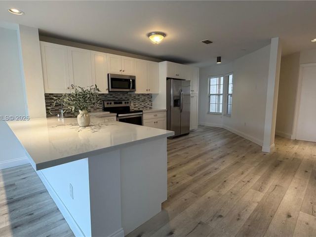 Дом в аренду по адресу 9389 Boca River Cir - фото 7452903