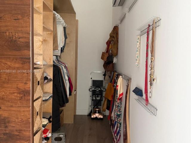 Дом в аренду по адресу 1251 SW 11th Ter N/A - фото 7453153