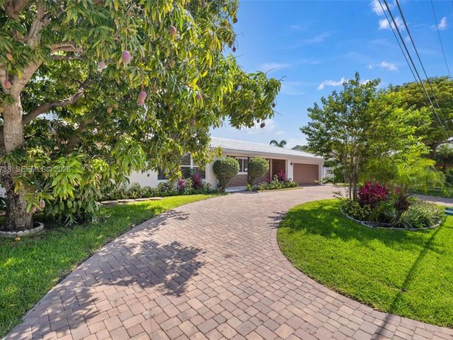 Дом в аренду по адресу 2816 NE 35th St - фото 7482079