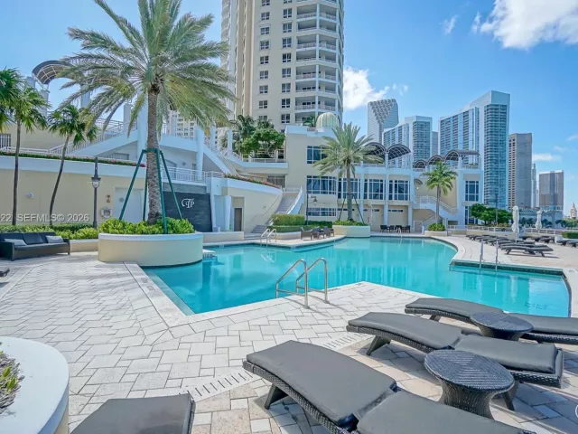 Продажа квартиры #3702 - фото 7511773