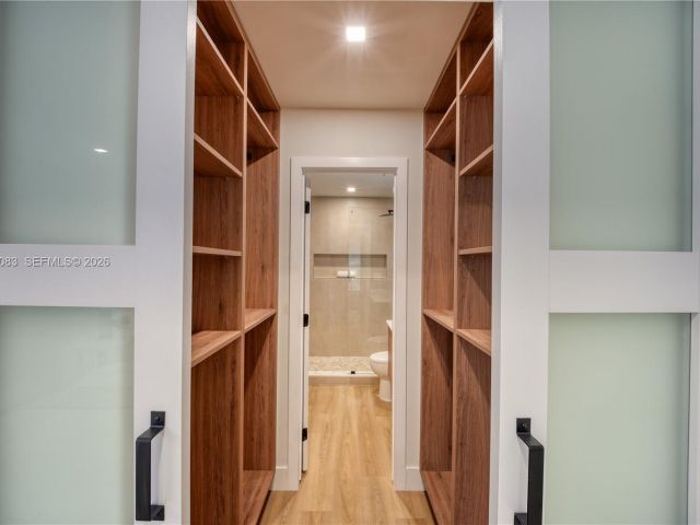 Продажа дома по адресу 1524 NE 31st Ct - фото 7507093