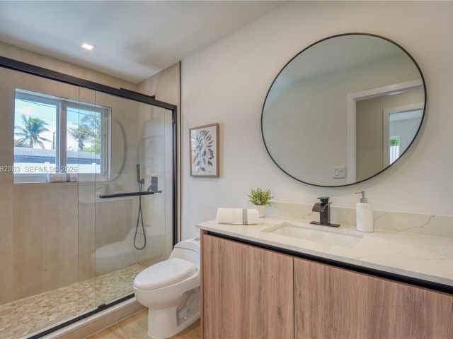 Продажа дома по адресу 1524 NE 31st Ct - фото 7507096