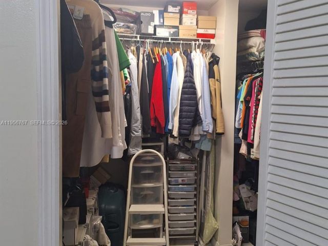 Продажа дома по адресу 13822 SW 156th St - фото 7466399