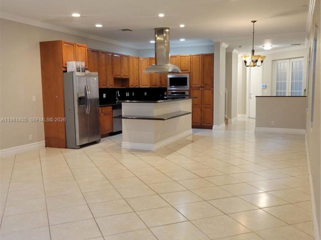 Дом в аренду по адресу 413 SW 5th St - фото 7482350