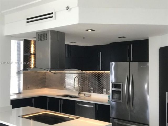 Продажа квартиры #910 - фото 7477874