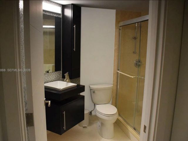 Продажа квартиры #910 - фото 7477880