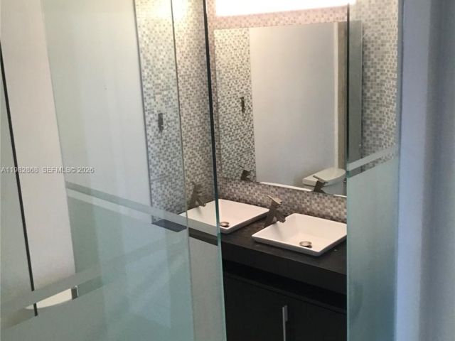 Продажа квартиры #910 - фото 7477884