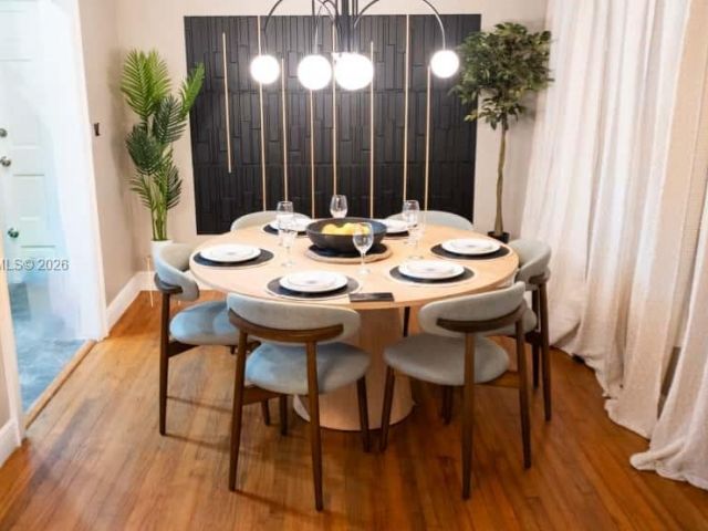 Продажа дома по адресу 1419 N 16th Ct - фото 7515522