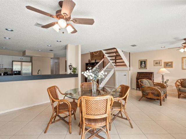 Продажа дома по адресу 5692 Santiago Cir - фото 7505558