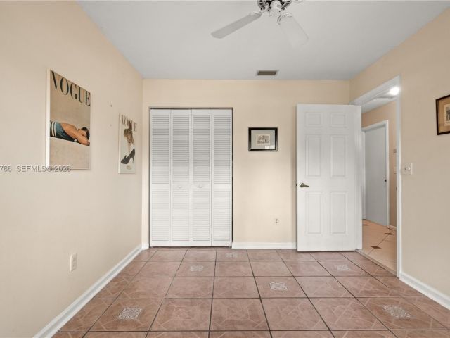 Продажа дома по адресу 5692 Santiago Cir - фото 7505571