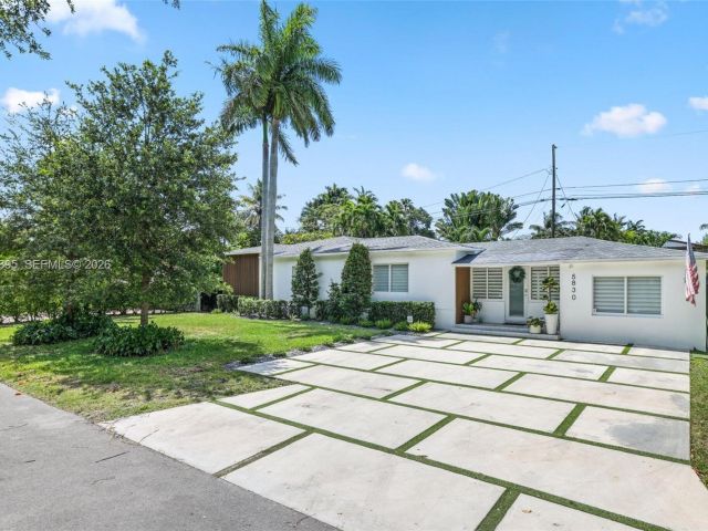 Продажа дома по адресу 5830 SW 51st Ter - фото 7515468