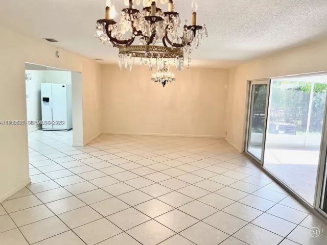 Дом в аренду по адресу 1431 Miller Rd - фото 7470785