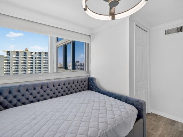 Продажа квартиры # - фото 7504270