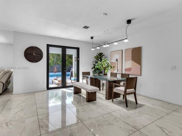 Продажа дома по адресу 21380 SW 127 PL - фото 7516992