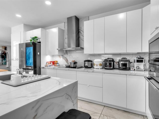 Продажа дома по адресу 21380 SW 127 PL - фото 7516999