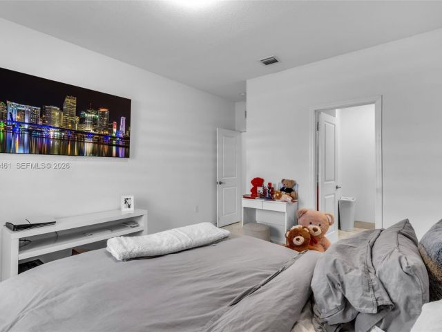 Продажа дома по адресу 21380 SW 127 PL - фото 7517003