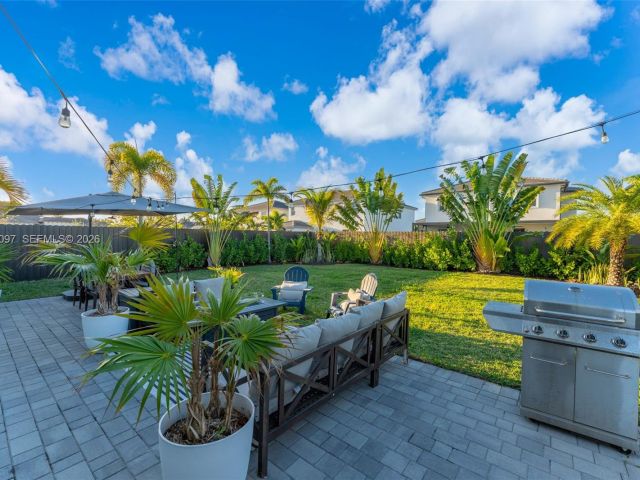 Продажа дома по адресу 12741 SW 213th Ter - фото 7512218