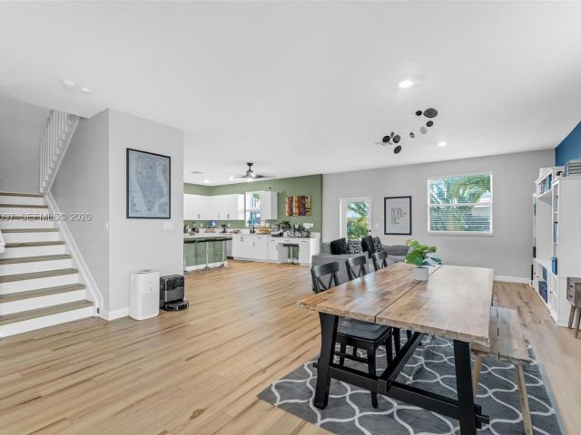 Продажа дома по адресу 12741 SW 213th Ter - фото 7512219