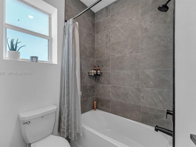 Продажа дома по адресу 12741 SW 213th Ter - фото 7512233