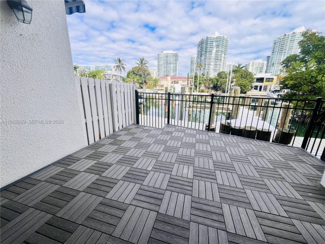 Дом в аренду по адресу 253 Poinciana Dr 603 - фото 7486503