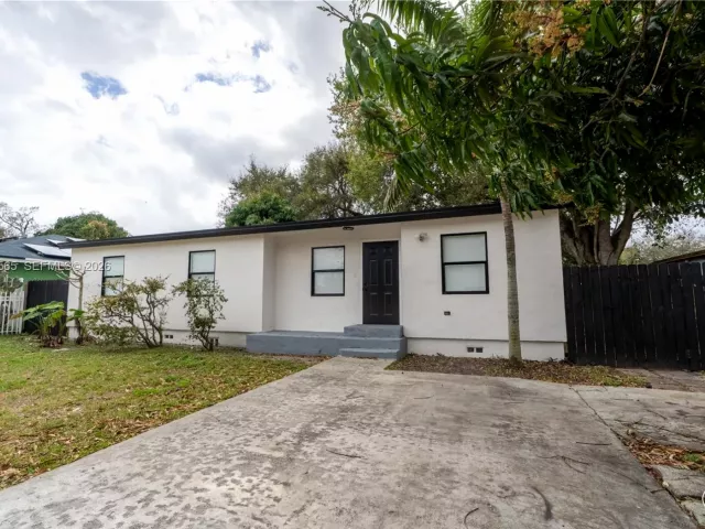 Продажа дома по адресу  - фото 7479772