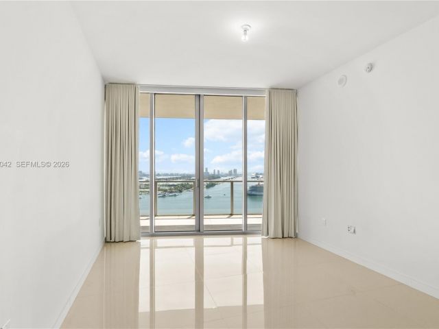 Квартира в аренду номер3404 - фото 7483799