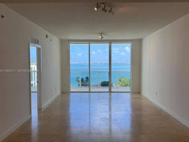 Квартира в аренду номер902 - фото 7490405