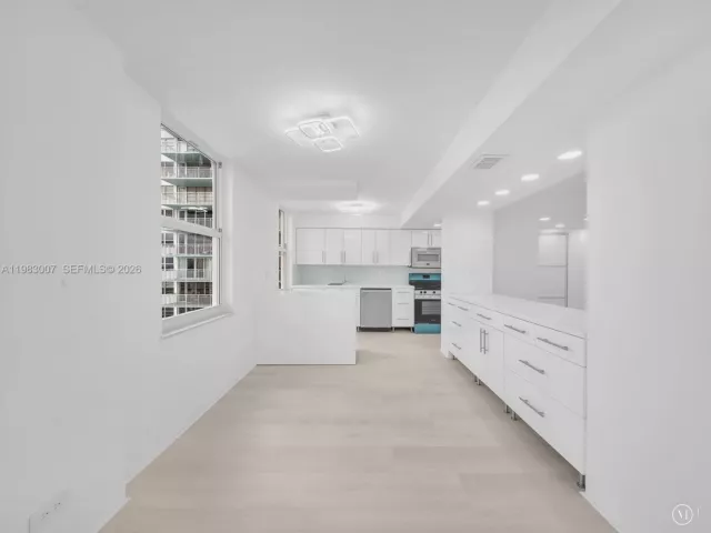 Продажа квартиры #1818 - фото 7495254