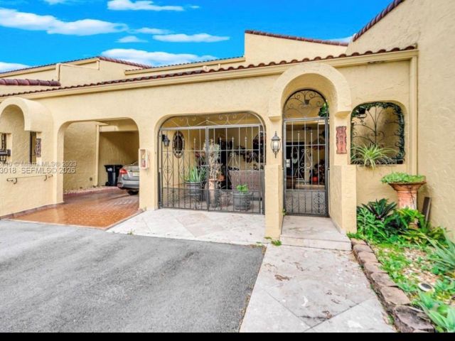 Дом в аренду по адресу 3994 Estepona Ave 4-D-7 - фото 7484972