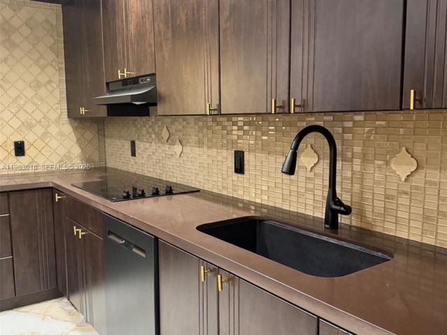 Дом в аренду по адресу 3994 Estepona Ave 4-D-7 - фото 7484980