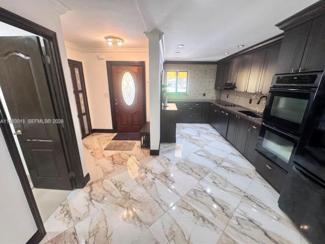 Дом в аренду по адресу 3994 Estepona Ave 4-D-7 - фото 7484983