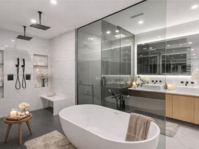 Продажа дома по адресу 1560 Cleveland Rd - фото 7467908