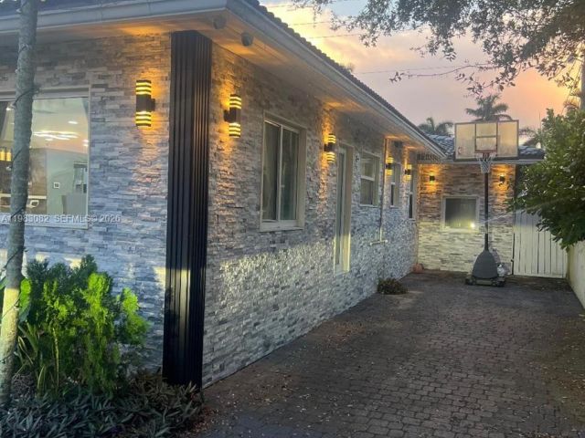 Дом в аренду по адресу 1430 Polk St 1430 - фото 7472777