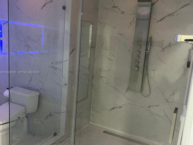 Дом в аренду по адресу 1430 Polk St 1430 - фото 7472791