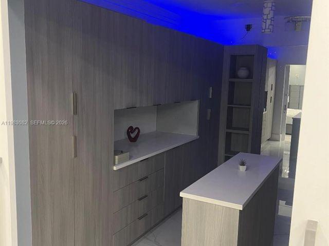 Дом в аренду по адресу 1430 Polk St 1430 - фото 7472793