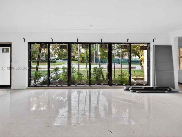 Дом в аренду по адресу 1100 N Shore Dr 0 - фото 7468062