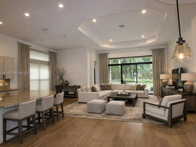 Продажа дома по адресу 16969 Pavilion Way - фото 7517548