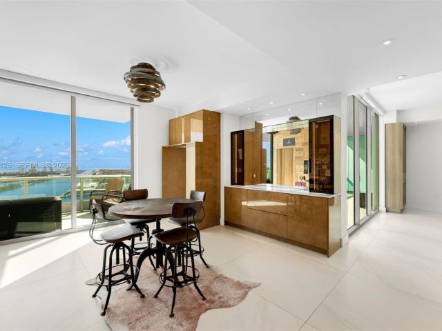 Продажа квартиры #4202 - фото 7467302