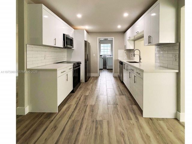 Дом в аренду по адресу 5032 SW 94th Ave - фото 7487013