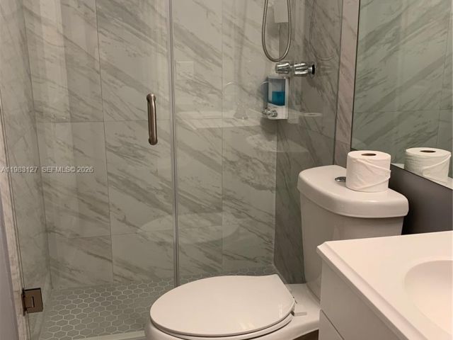 Дом в аренду по адресу 2221 NW 196th Ter 2221 - фото 7479726